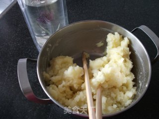 蒜香土豆泥的做法步骤：6