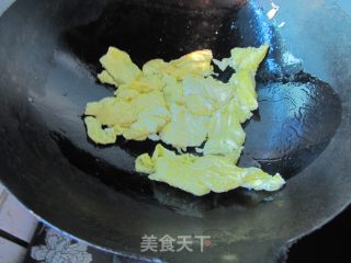 西红柿炒鸡蛋的做法步骤：3