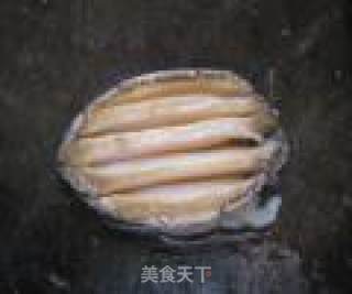蒜茸蒸鲍鱼仔的做法步骤：2