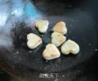 模具压饼---心心饼的做法步骤：8
