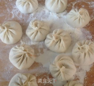 洋葱胡萝卜大肉包的做法步骤：5