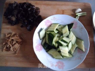 木须肉的做法步骤：1