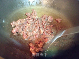 苦瓜炒牛肉的做法步骤：4