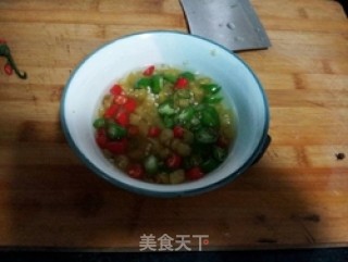 野山椒拌木耳的做法步骤：1