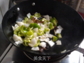 葱椒肉片的做法步骤：5