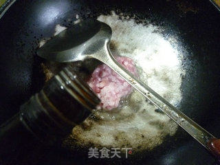 肉末炒酸带豆的做法步骤：3
