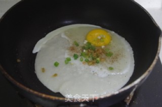 香肠蛋饼的做法步骤：8