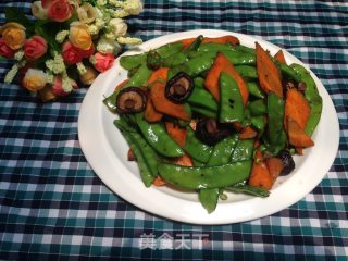 一撮盐的美味——荷兰豆与香菇的相遇的做法步骤：4