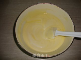 【杯装香草奶油戚风】----冰淇淋般的诱惑的做法步骤：3