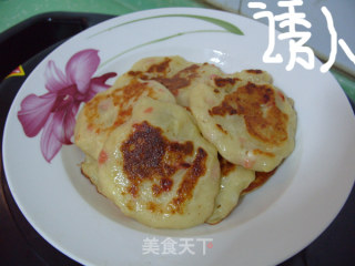 卡卡妈家的家常菜----土豆虾仁火腿饼的做法步骤：5