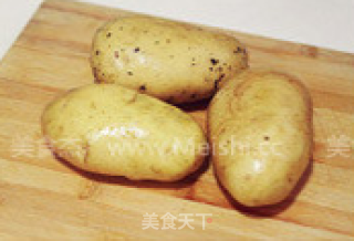 干煸土豆条的做法步骤：1