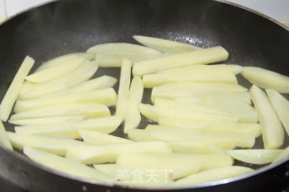 干煸土豆条的做法步骤：6