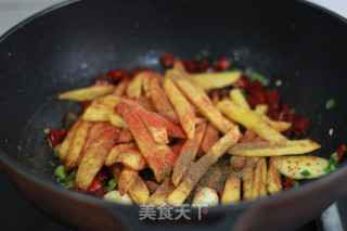 干煸土豆条的做法步骤：12