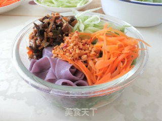 彩色炸酱面的做法步骤：8