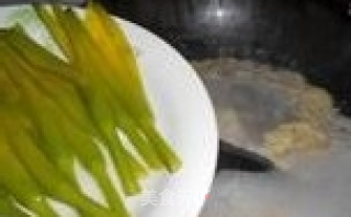 黄花菜菇子蛋汤的做法步骤：7