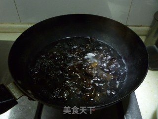 蒜蓉木耳的做法步骤：3