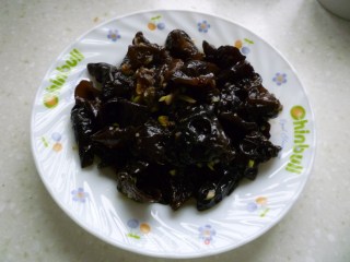 蒜蓉木耳的做法步骤：9