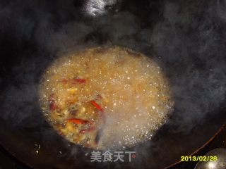 蒜烧黄花鱼的做法步骤：8