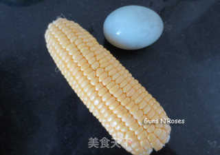 金沙玉米的做法步骤：1