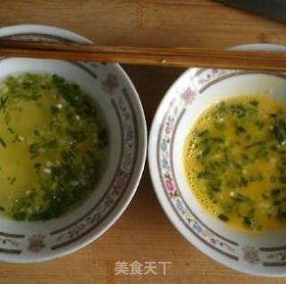 双色蛋饼的做法步骤：3