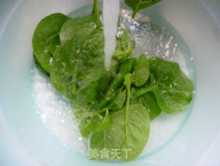 木耳菜冬瓜汤的做法步骤：2