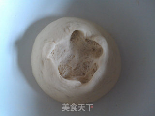 奶黄包的做法步骤：4