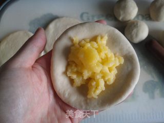 奶黄包的做法步骤：8