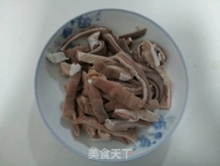 酸萝卜炖猪肚的做法步骤：6