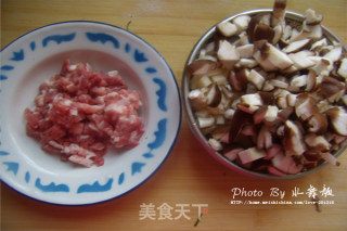夏季“炸酱面”的做法步骤：2