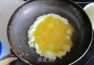 韭菜春卷的做法步骤：4