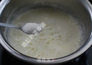 酸甜不腻、齿颊留香的【酸奶芒果冰淇淋】的做法步骤：6