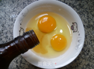 毛豆荔枝炒鸡蛋的做法步骤：3