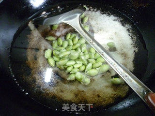 毛豆荔枝炒鸡蛋的做法步骤：6