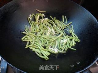清炒苋菜梗的做法步骤：5