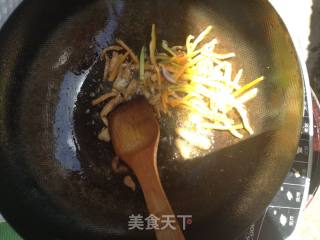 辣椒肉丝炒面的做法步骤：7
