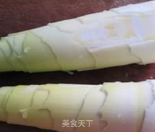 芹菜肉馅饼的做法步骤：1