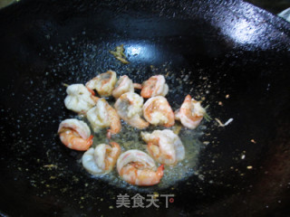 清新爽口的荔枝虾球的做法步骤：7