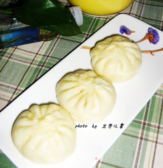 有酱香味的－－肉素搭配的豇豆包子的做法步骤：14