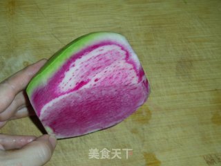 凉拌花心萝卜的做法步骤：1