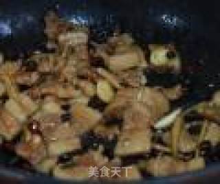 辣椒炒五花肉的做法步骤：7