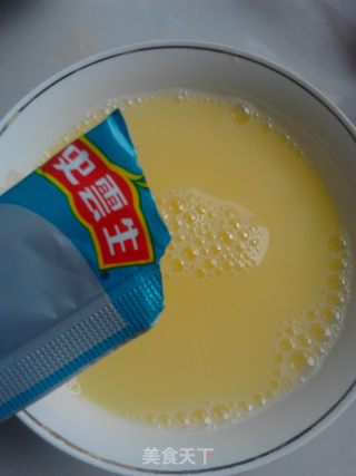 高汤蒸蛋的做法步骤：4