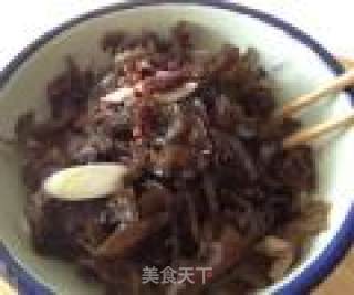 冰镇爽口洋葱拌木耳的做法步骤：5