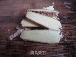 香菇烧鸡公的做法步骤：3