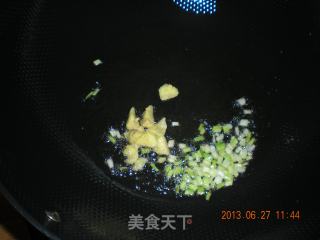 红烧带鱼的做法步骤：2