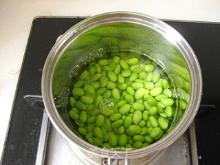 开胃菜【雪菜毛豆】的做法步骤：2
