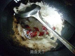 花生米炒圆白菜的做法步骤：4