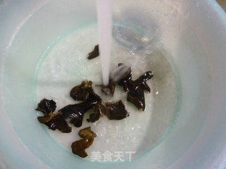 黑木耳冬瓜汤的做法步骤：2