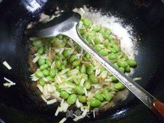 韭菜芽炒毛豆的做法步骤：12