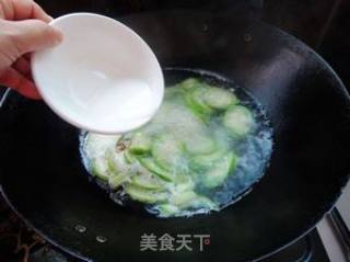 丝瓜蛋花汤的做法步骤：6