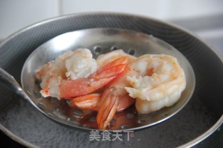 缤纷虾球的做法步骤：2